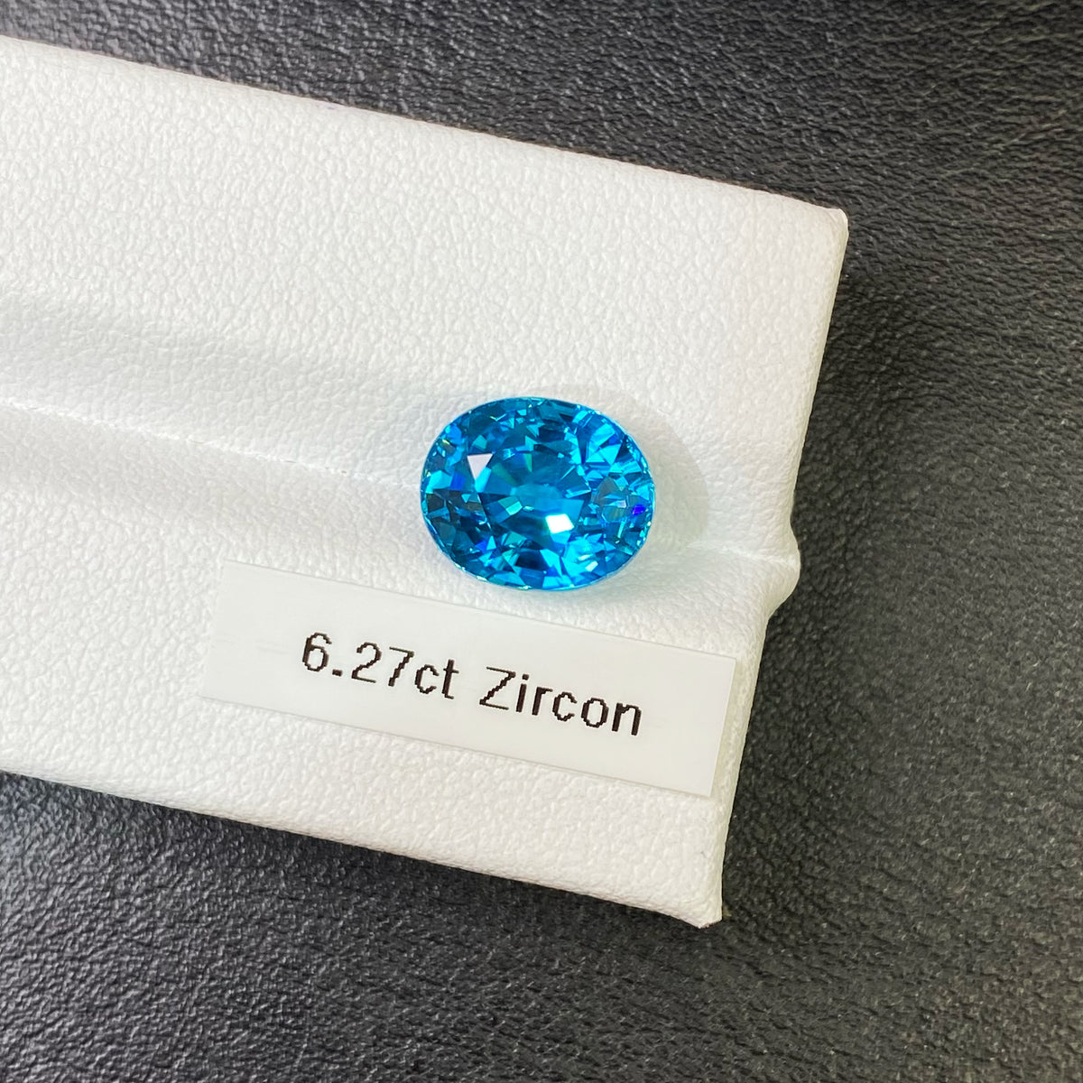 6.27ct天然霓虹蓝风信子石Zircon裸石戒面