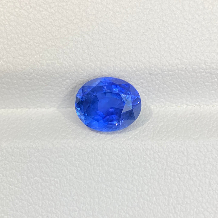 2.14ct 无烧 天然蓝宝石 矢车菊 肉眼干净 GUILD认证