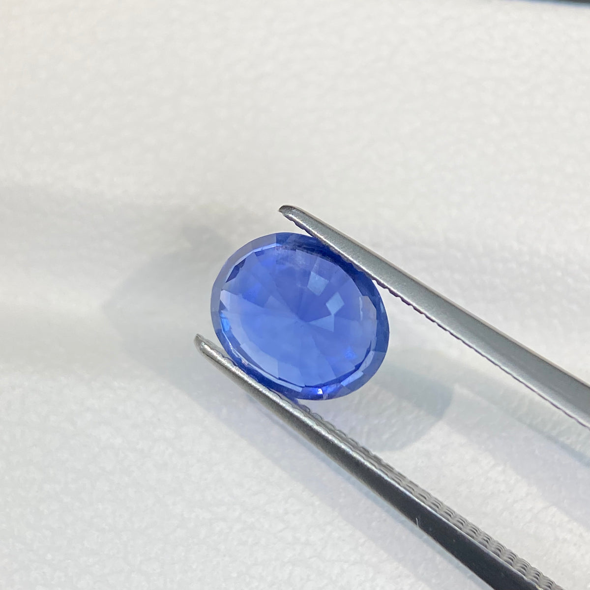 2.14ct 无烧 天然蓝宝石 矢车菊 肉眼干净 GUILD认证