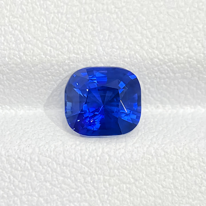1.61ct 天鹅绒 皇家蓝 天然蓝宝石裸石 精切 Guild认证