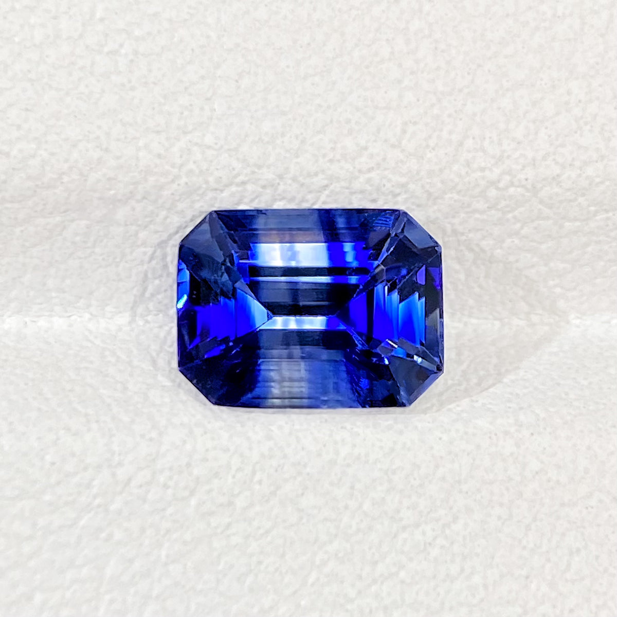2.06ct 一颗特别的蓝宝石 天然蓝宝石裸石 皇家蓝+ 白蓝宝一体