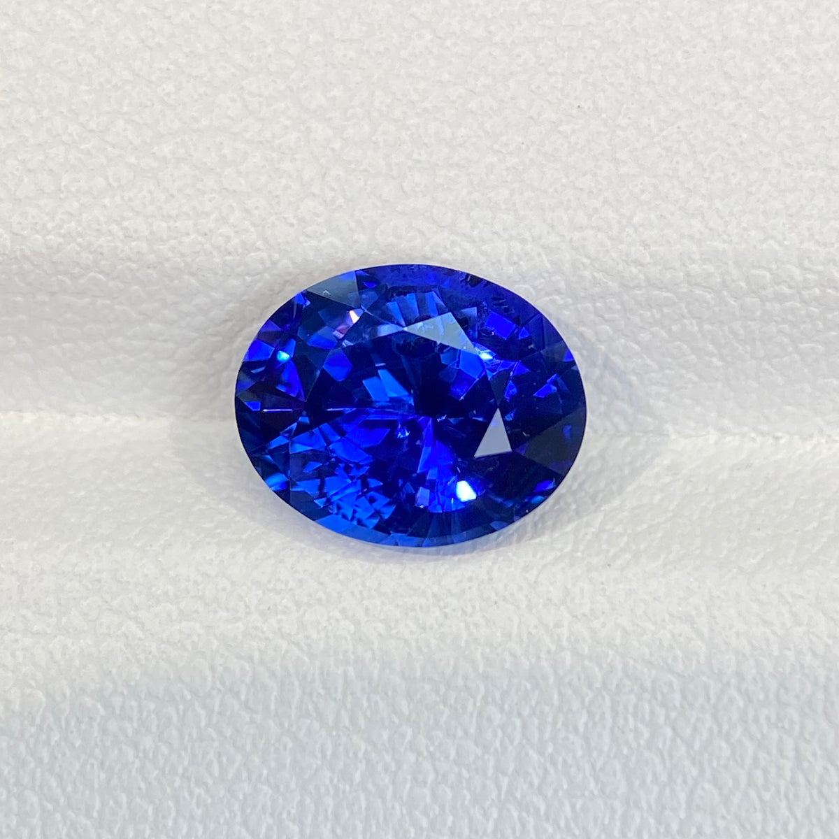 3.42ct 天然蓝宝石裸石 皇家蓝 椭圆形 GUILD认证