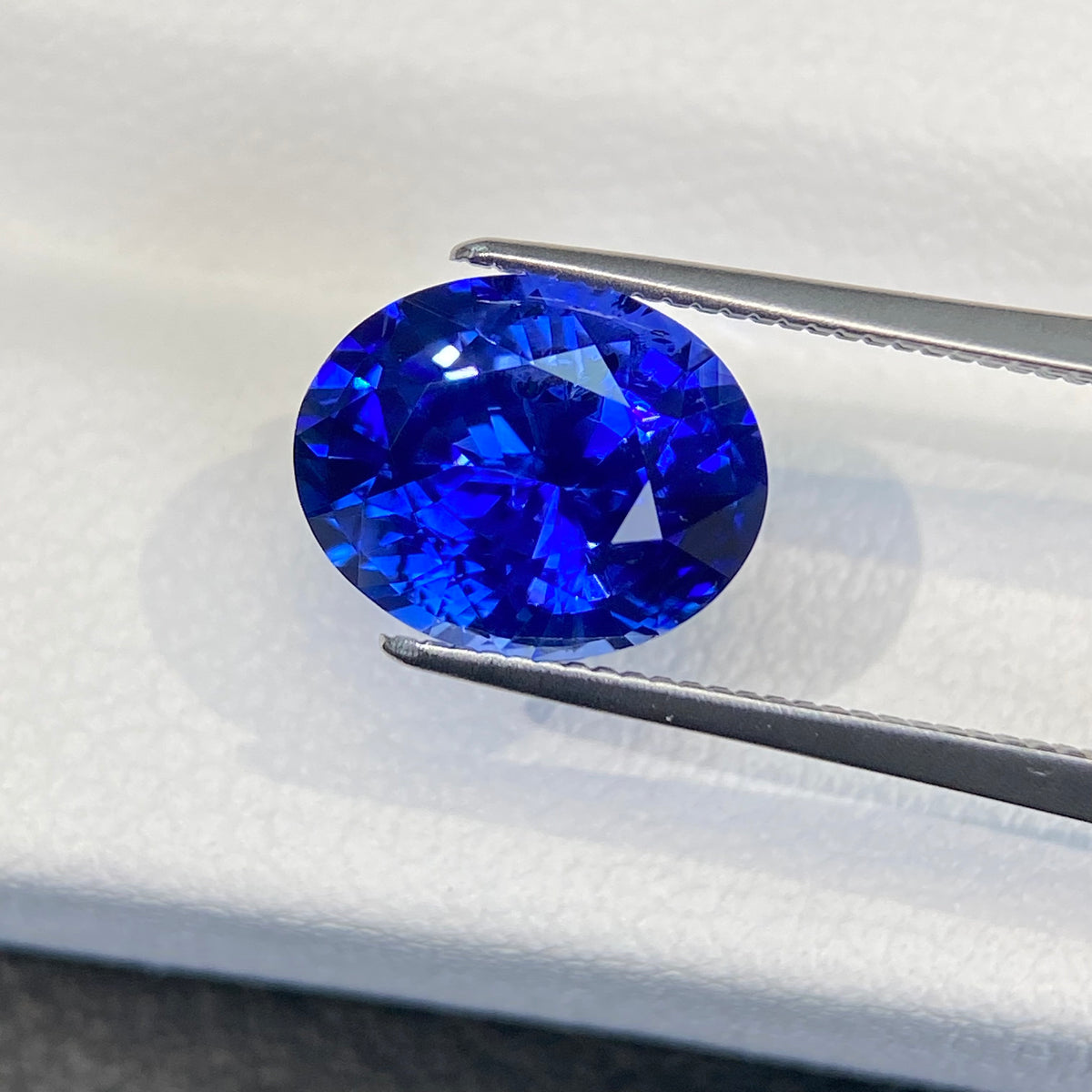 3.42ct 天然蓝宝石裸石 皇家蓝 椭圆形 GUILD认证
