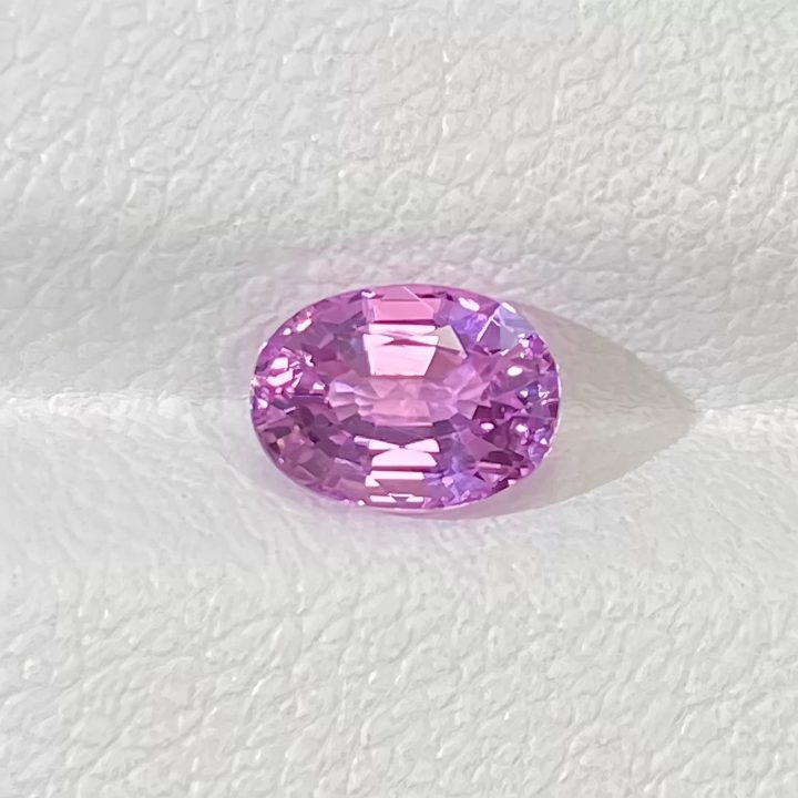 1.20ct 淡粉色天然蓝宝石裸石｜干净体｜火彩亮丽