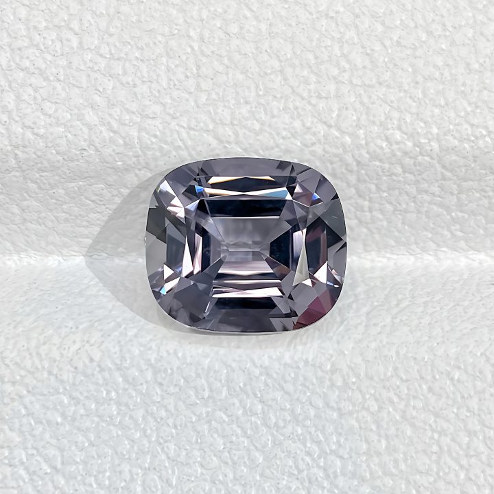 2.03ct 金属灰天然尖晶石裸石 裸石戒面 全净精切